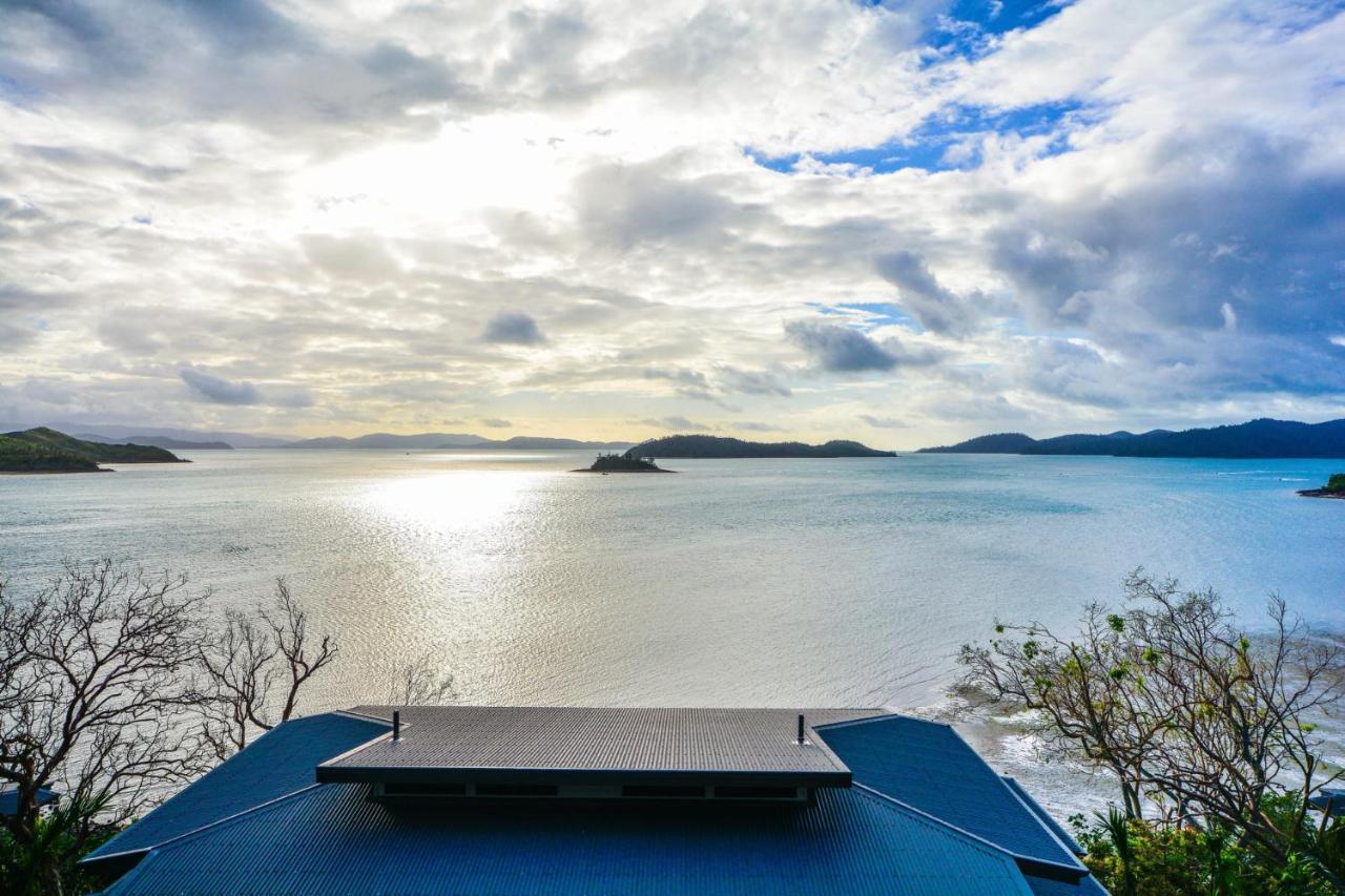 Shorelines 31 Renovated Upmarket Two Bedroom Apartment With Ocean Views And Buggy Hamilton Island Exterior foto
