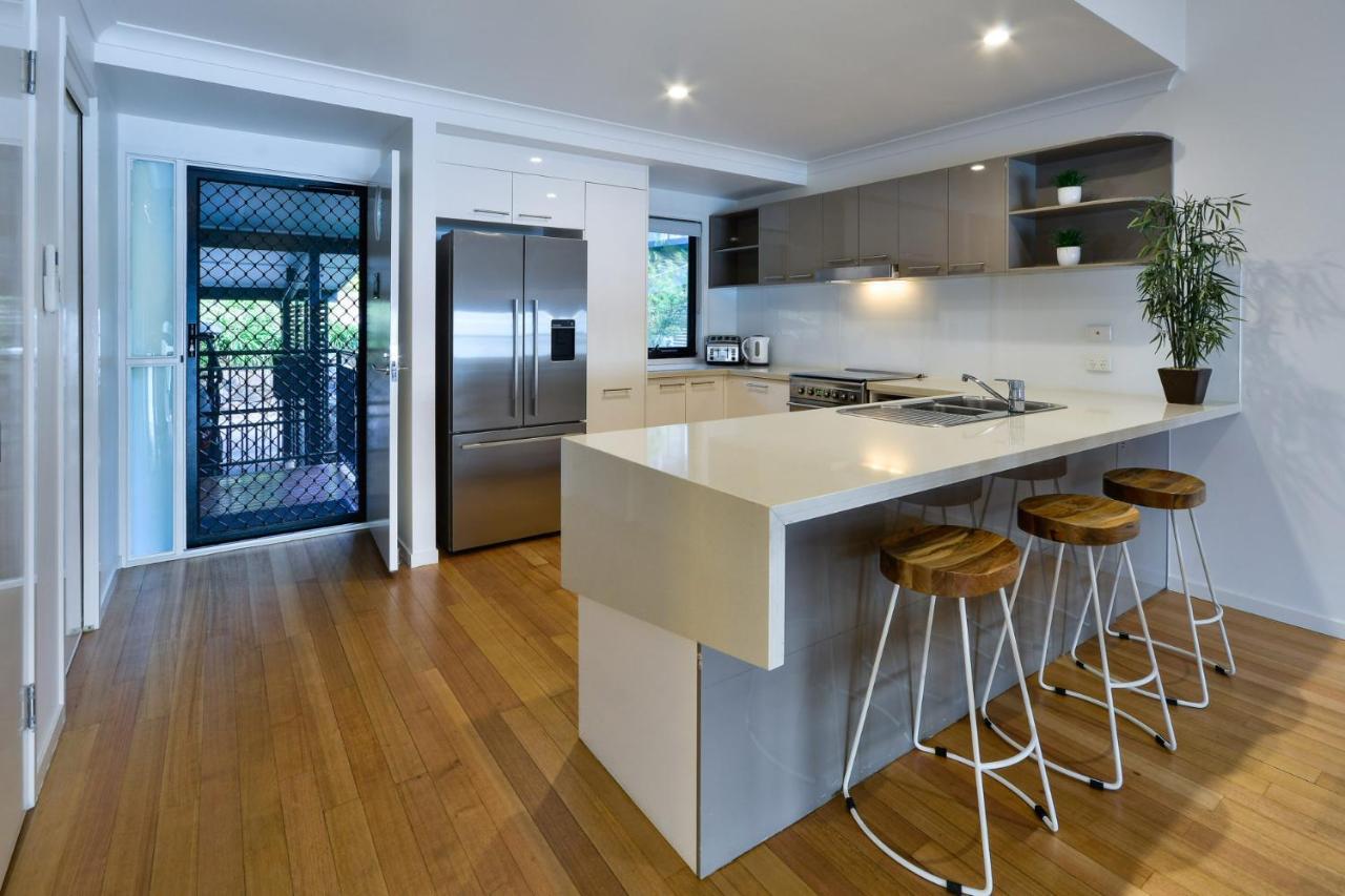 Shorelines 31 Renovated Upmarket Two Bedroom Apartment With Ocean Views And Buggy Hamilton Island Exterior foto